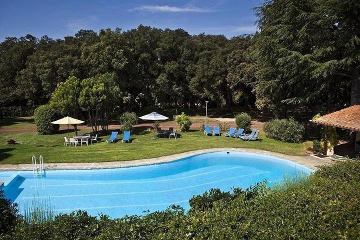 Casa rural para 21 personas, con jardín y terraza en Vilanant