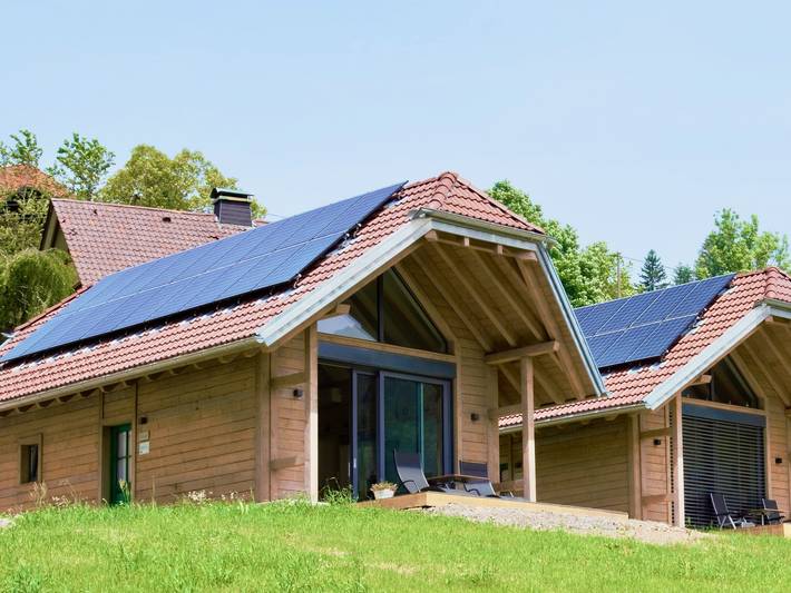 Ferienhaus für 4 Personen, mit Balkon/Terrasse und Terrasse sowie Garten und Sauna im Schwarzwald - 2