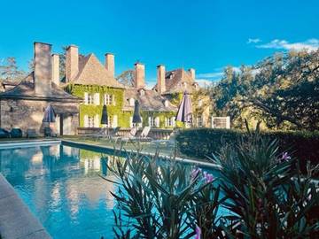 Maison d’hôte pour 2 personnes, avec vue ainsi que piscine et jardin dans Lozère