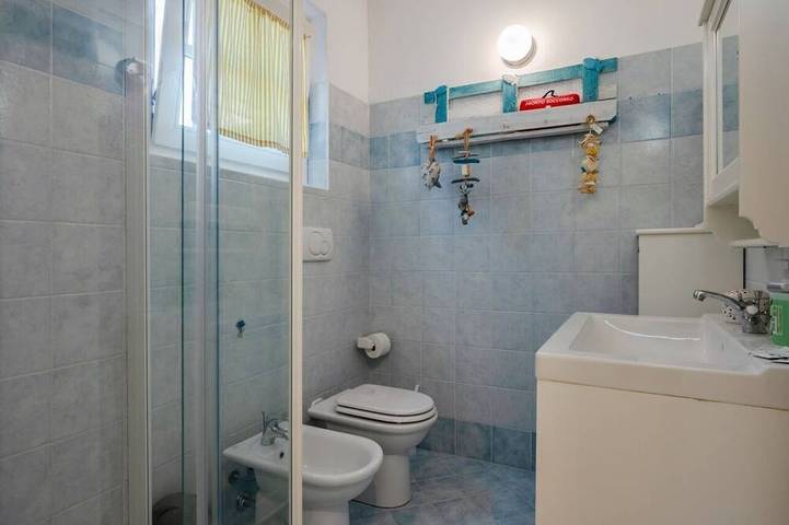 Entire apartment, GuestHost - Cozy Pool Apartment La Spezia in La Spezia (City), La Spezia