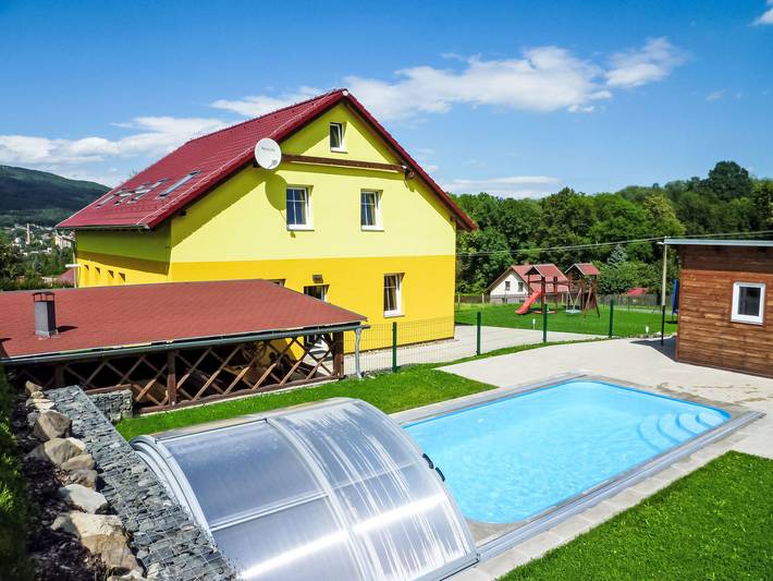 Ferienhaus für 18 Personen im Erzgebirge (Tschechien)