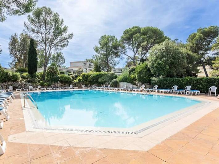 Gîte pour 5 personnes, avec terrasse et piscine, adapté aux familles dans Port Santa-Lucia - 3