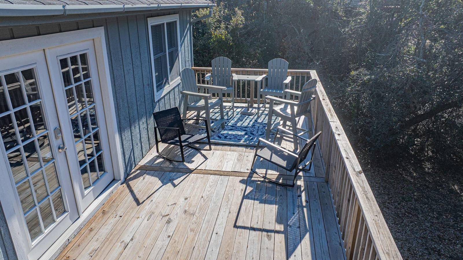 Mins from Beach     Outdoor Patio   Games     Sleeps 9 in Kitty Hawk Beach, Kitty Hawk