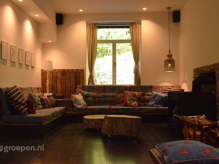 Location de vacances pour 12 personnes, avec terrasse ainsi que balcon/terrasse et vue sur le lac à Stoumont - 2