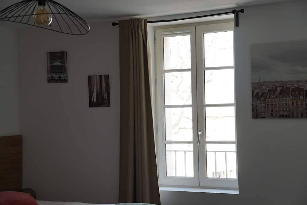 Apartamento entero, Studio 102-Estudio-Confortable-Baño tipo “wet room” in Velaux, Region de Aix-en-Provence
