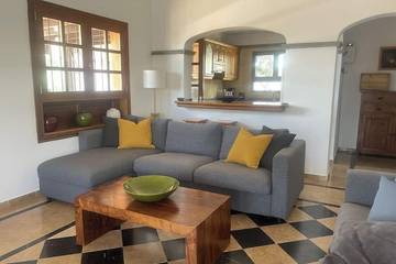 Villa for 4 People in Playa Blanca, Yaiza, Photo 3
