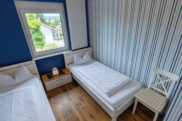 Ferienhaus für 6 Personen, mit Terrasse und Garten in Dittishausen - 4