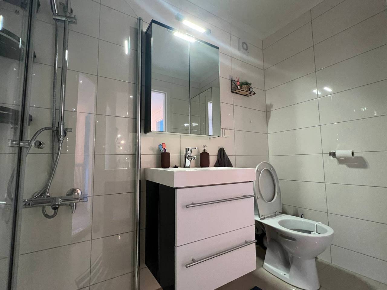 Sunny Gateaway, Gut für ein oder zwei Gäste in Ålesund