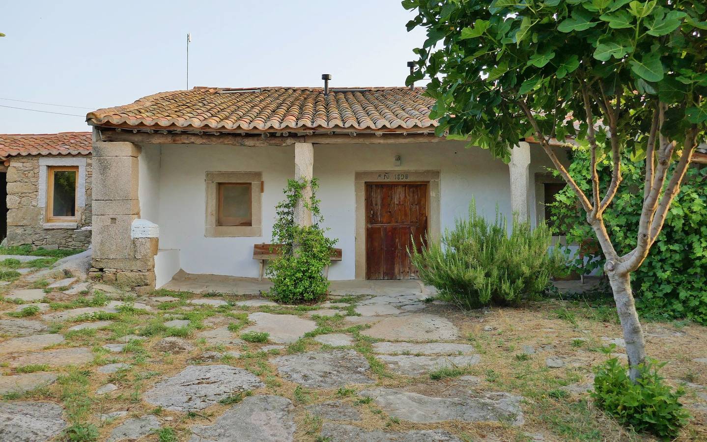 Casa rural 'La Casa De Salce' con jardín privado y Wi-Fi in Salce, Provincia de Zamora