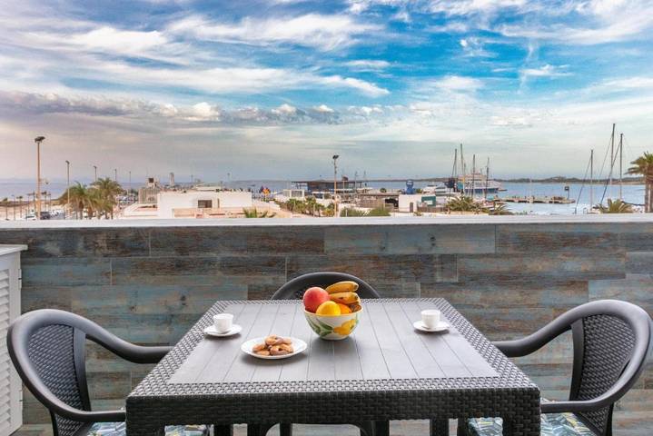 Apartamento de vacaciones para 4 personas, con vistas y balcón - 1