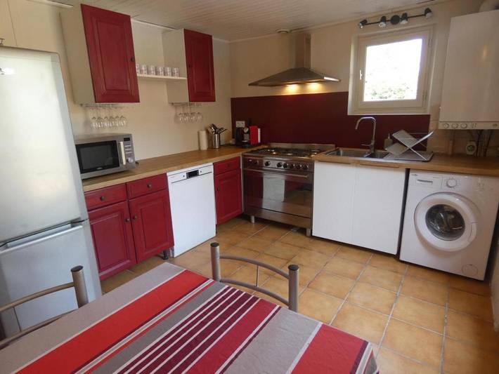 Location de vacances pour 6 personnes, avec piscine et terrasse à Bélis - 4