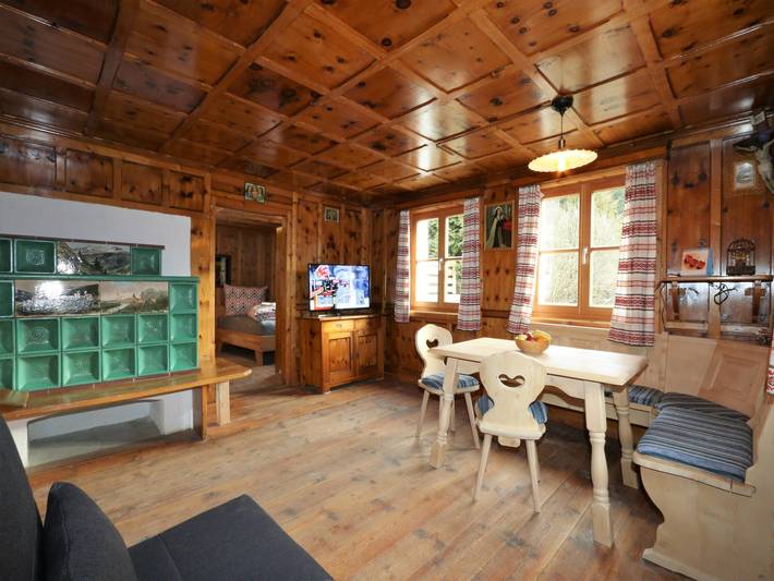 Ferienwohnung für 6 Personen, mit Balkon und Terrasse sowie Garten und Sauna in Tobadill