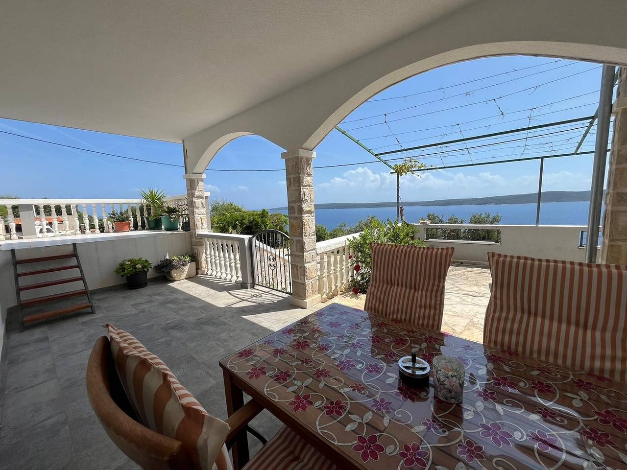 Ganze Wohnung, Apartments Dobrila in Zavala, Hvar