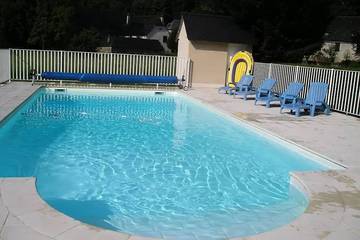 Cottage pour 2 personnes, avec piscine et terrasse à Monceaux-sur-Dordogne