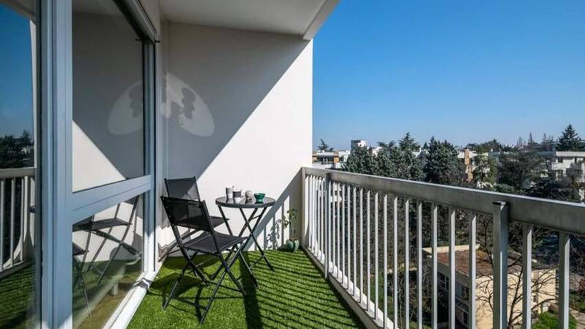 Appartement de vacances pour 5 personnes, avec balcon et piscine