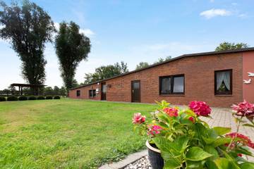 Ferienwohnung Sawade mit privater Terrasse, Gemeinschaftsgarten und Wi-Fi