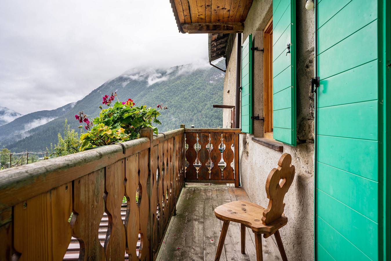 Camera 'Eia' con giardino condiviso e balcone in Caldes, Gruppo Ortles-Cevedale