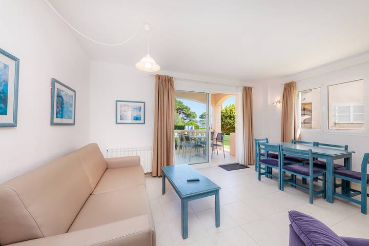 Ferienwohnung für 5 Personen, mit Balkon und Garten sowie Kinderpool in Canyamel - 3