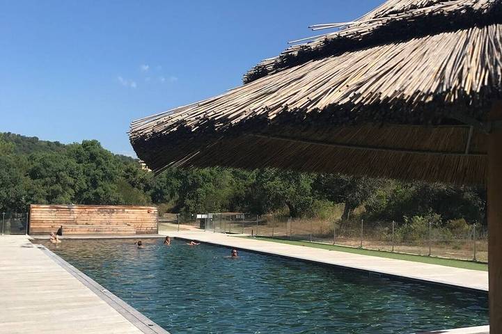 Location de vacances pour 8 personnes, avec jacuzzi et balcon dans Santa Giulia
