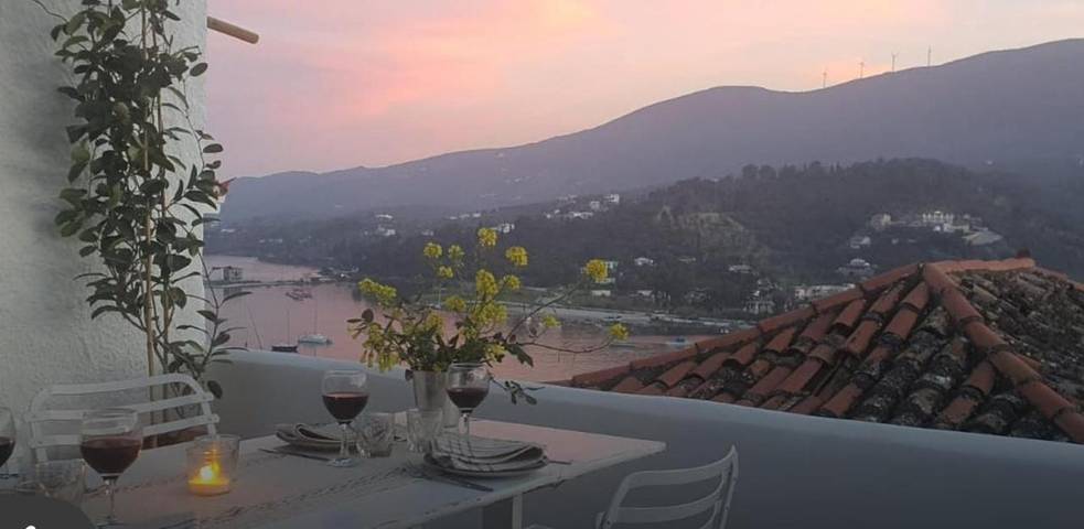 Ferienwohnung für 6 Personen, mit Ausblick und Balkon - 1