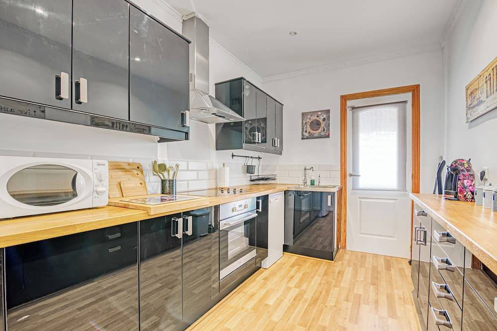 Entire apartment, Apartment 'Gandia Center' with Balcony, Wi-Fi and Air Conditioning in Gandia, Costa de Valencia