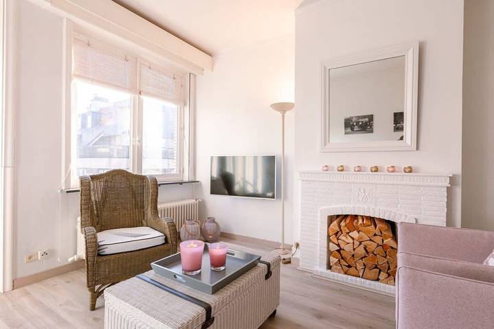 Apartamento vacacional entero, Coastal studio w/ sea views near Lippenslaan in Knokke, Knokke-Heist