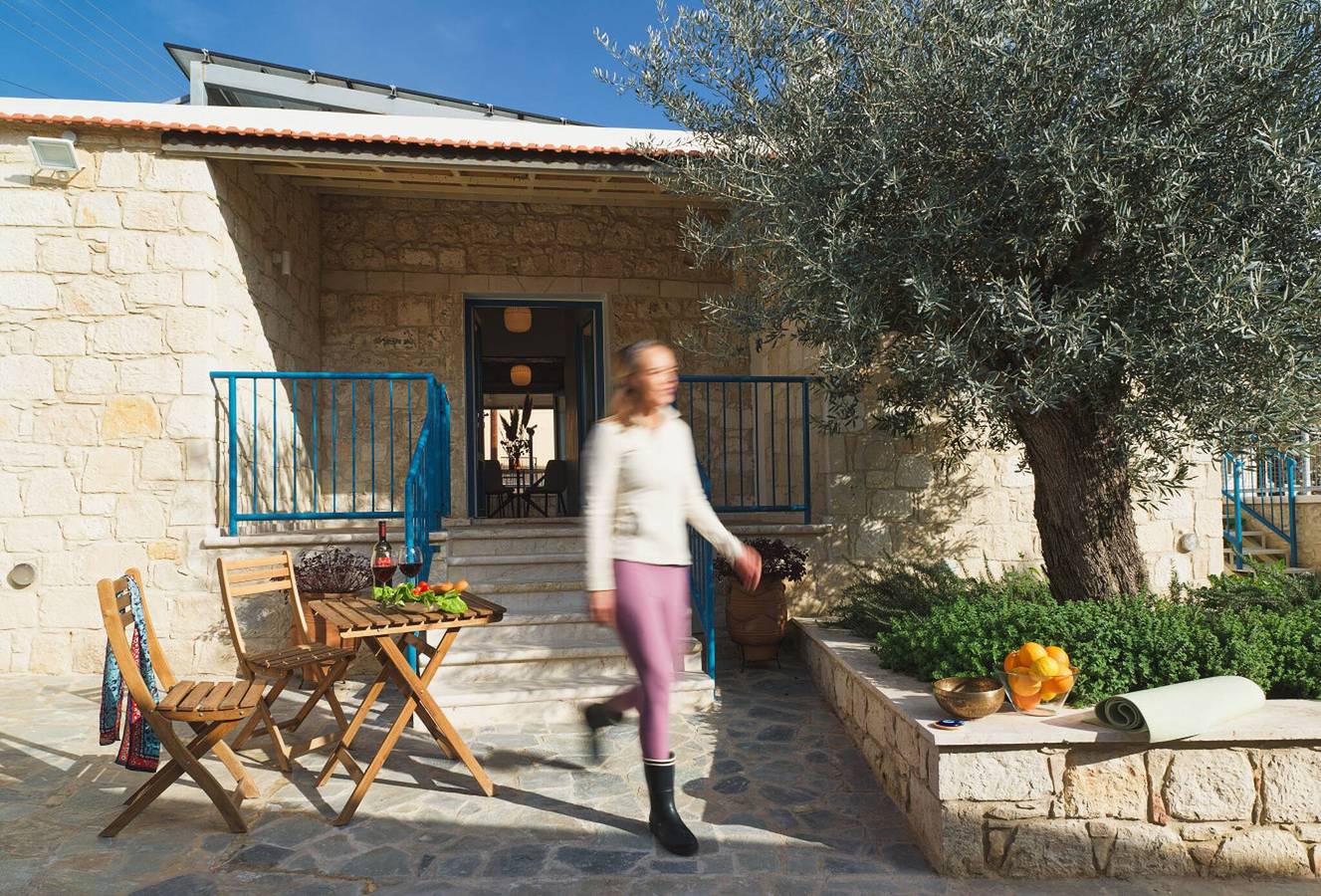Cottage at The Olive Manor | Rustic Village Stay in Südzypern