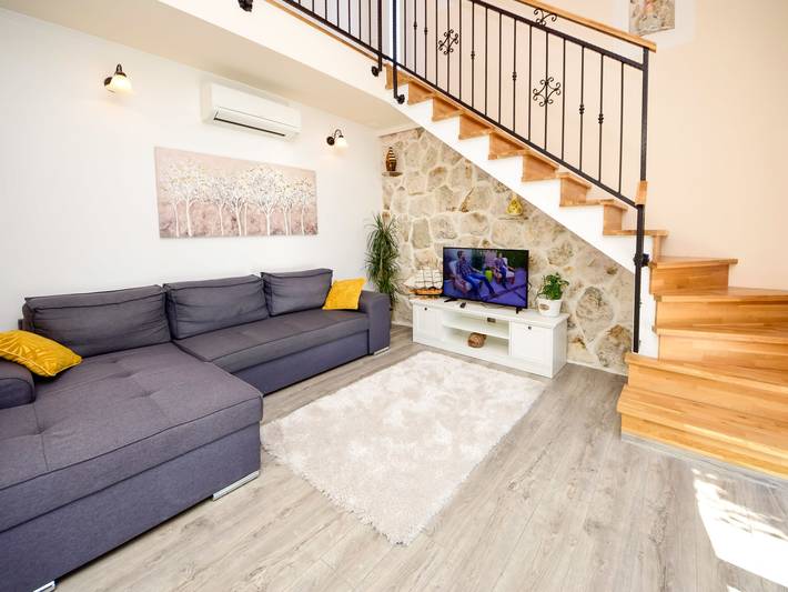 Ferienhaus mit Meerblick für 8 Personen, mit Terrasse und Garten in Kroatien - 4