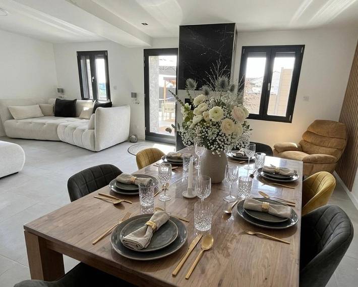 Location de vacances pour 4 personnes, avec terrasse et vue à Lovagny