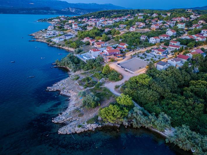 Villa for 4 people, with garden and terrace in Zadar