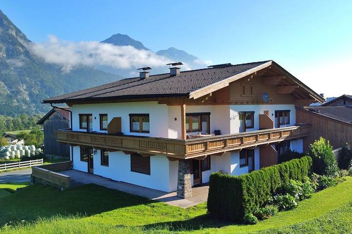 Ferienwohnung für 3 Personen in Buch in Tirol