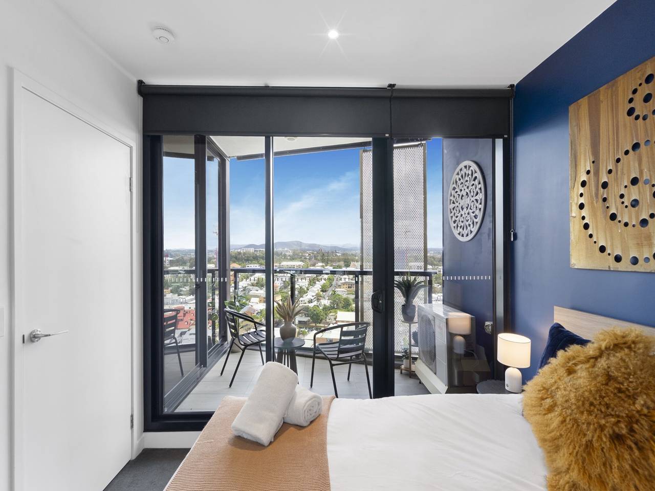 Entire apartment, Stylish 1-Bed Apartment in Fortitude Valley in Fortitude Valley, Brisbane