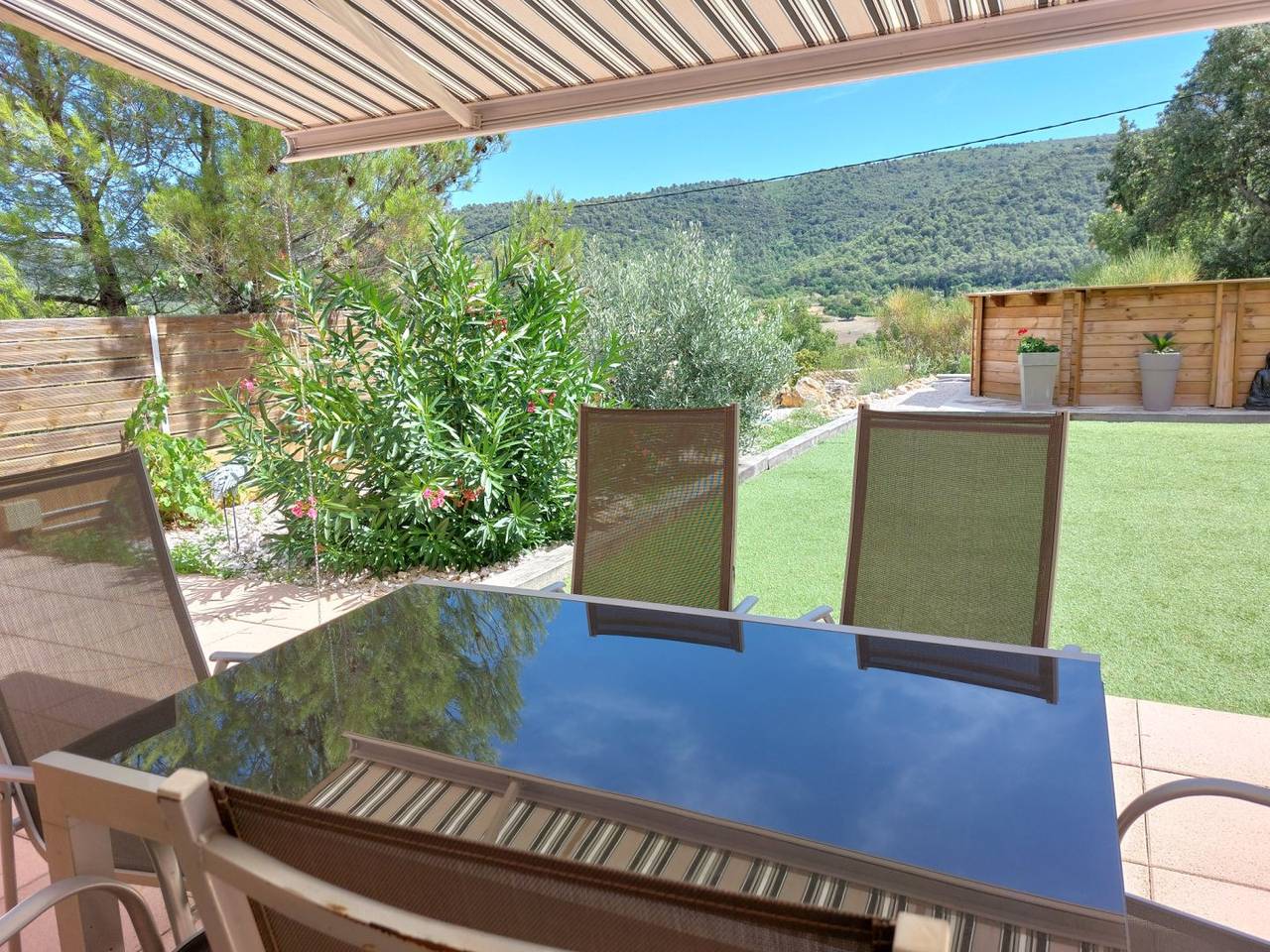 Chalet para 8 personas con terraza in Nans-les-Pins, Región Brignoles