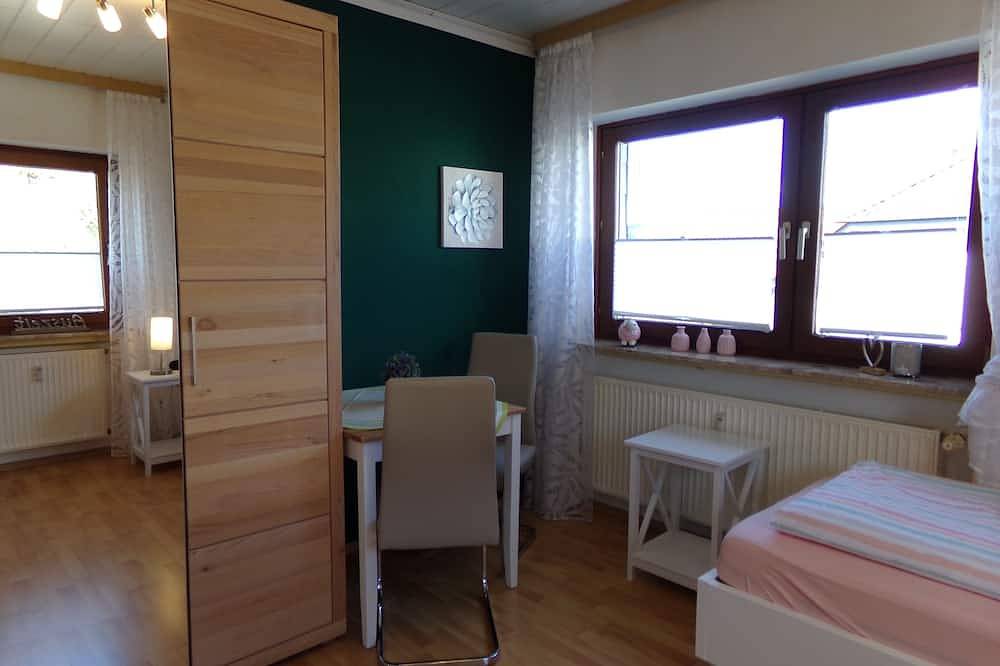 Ganze Wohnung, Fantastische Aussicht in die Ederaue in Battenberg, Waldecker Land