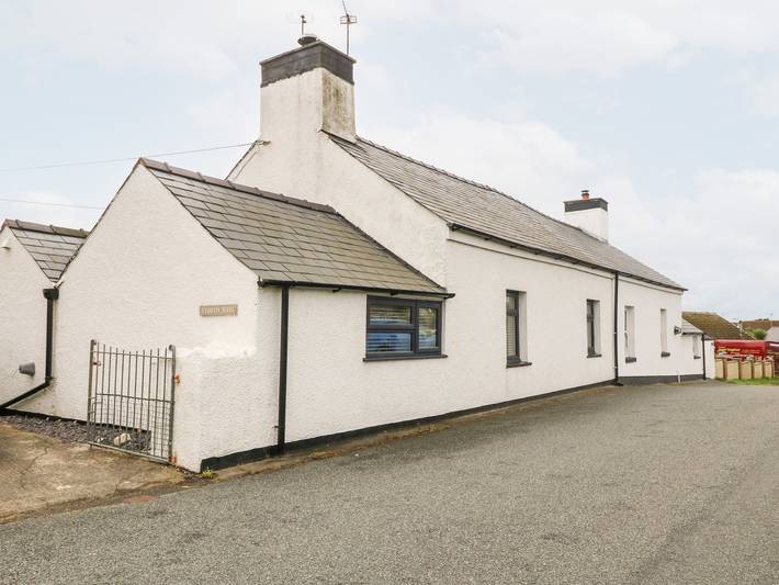 Cottage for 3 people, with Garden and View in Rhosneigr