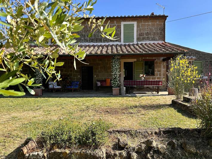 Rustico per 12 persone, con giardino - 1