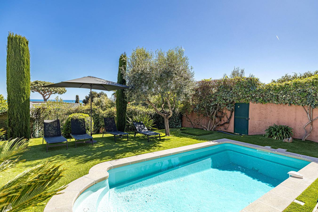 Villa für 10 Personen mit Terrasse in Vallauris, Mittelmeerküste (Frankreich)