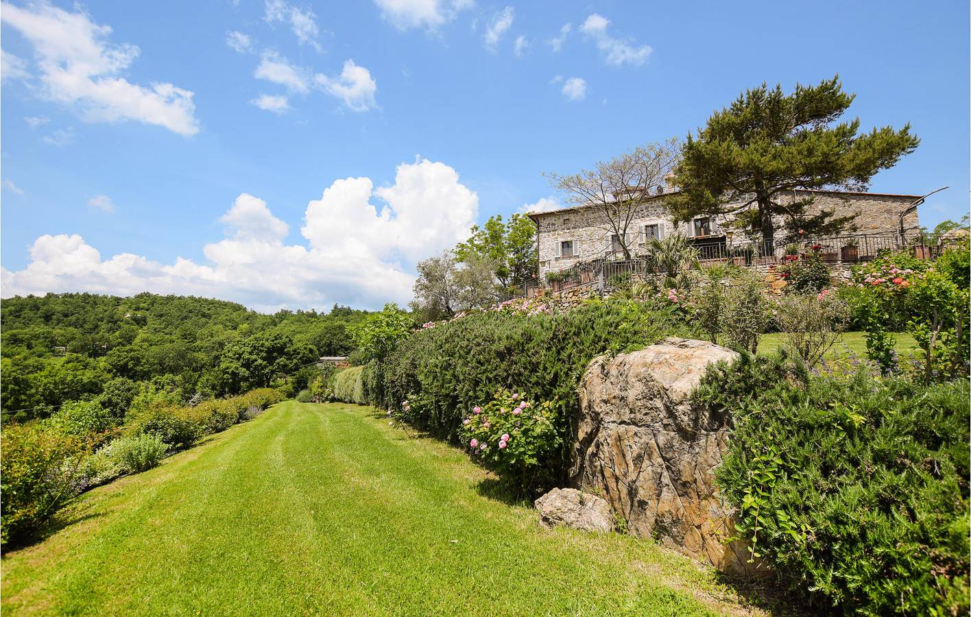 Appartement de vacances entier, Appartement confortable avec parking privé et Internet in Semproniano, Province de Grosseto