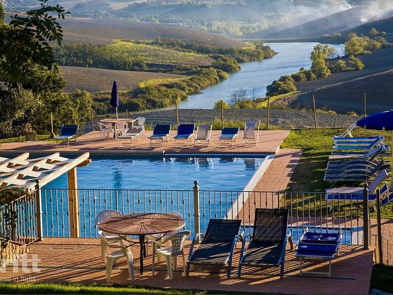 Tritt — 4-Personen-Wohnung im zentral gelegenen Volterra in Peccioli, Pisa Provinz