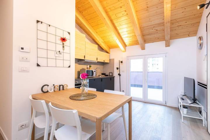 Ganze Wohnung, Joivy Captivating 2-bed loft in Milan in Giambellino-Lorenteggio, Mailand