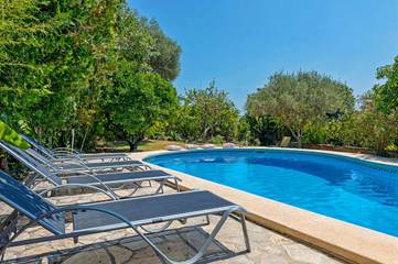 Villa in Búger, Majorca Center für 6 