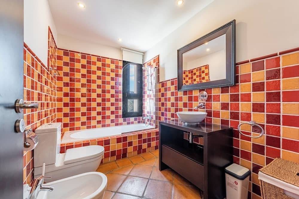 Holiday home in the beautiful village of Benahavis, Spain in Val de Guadalmina, Benahavís