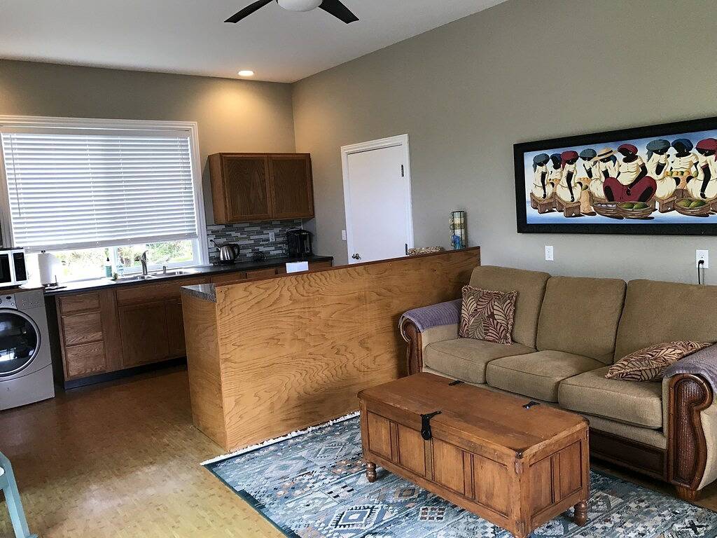 Paradise on park like estate with beautiful ocean and mountain view in Honomu, Hamakua