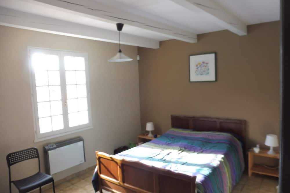 Villa provencale avec piscine tout confort in Carsan, Région de Nîmes