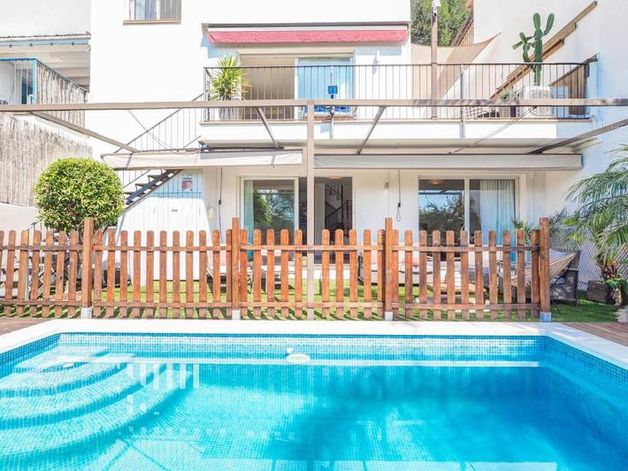 Casa rural para 6 personas, con piscina además de jardín y terraza, Se admiten mascotas en San Pedro de Ribas - 3
