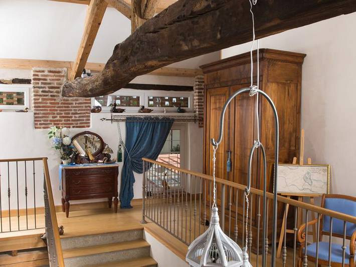 Chambre d’hôte pour 2 personnes, avec vue ainsi que jardin et terrasse dans l' Ain - 2