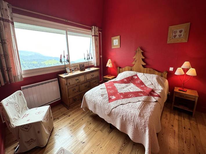 Chalet pour 8 personnes, adapté aux familles dans Le Lioran - 3