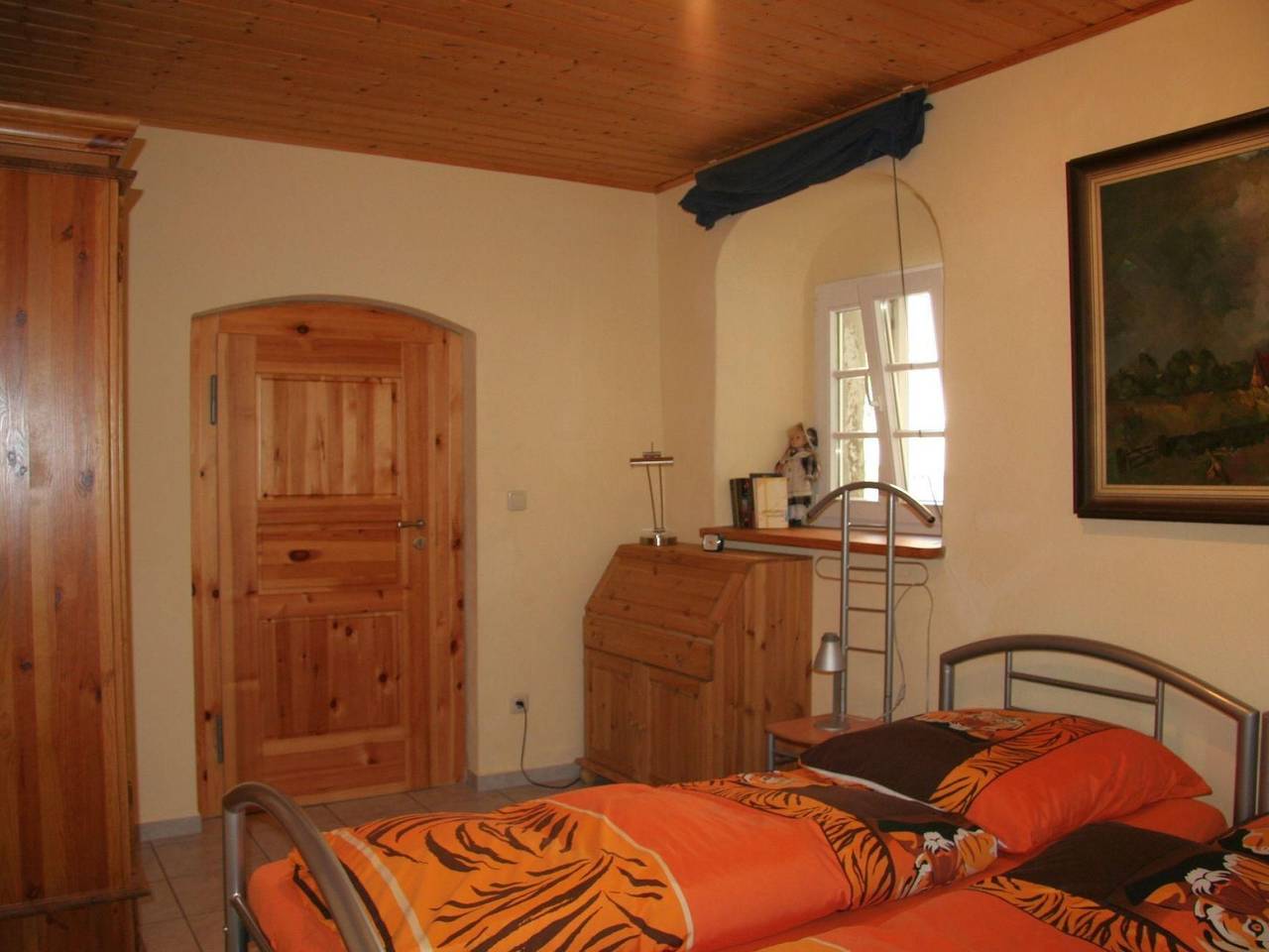 Ganze Wohnung, Wohnung mit Terrasse im sanierten Fachwerkhof in Müglitztal, Osterzgebirge