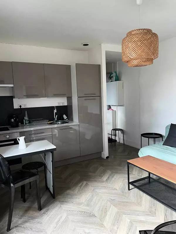 Apartamento entero, Apartamentos para 4 personas in Saint-Denis, Sena-Saint Denis
