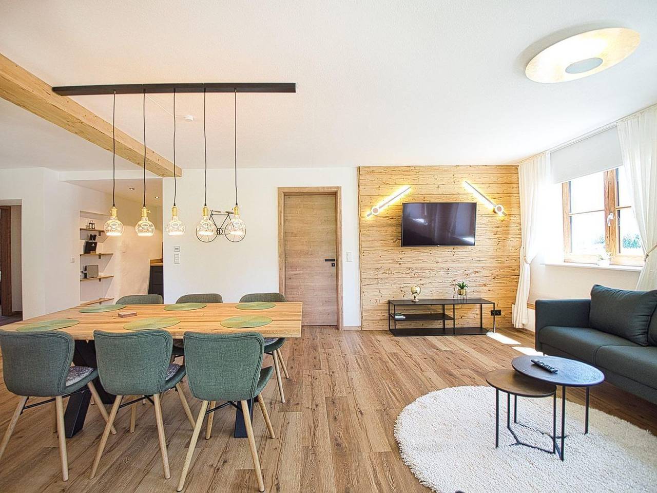 Apartamento inteiro, Hochkalterblick holiday flat with mountain views, terrace and garden in Schonau, Alpes de Berchtesgaden